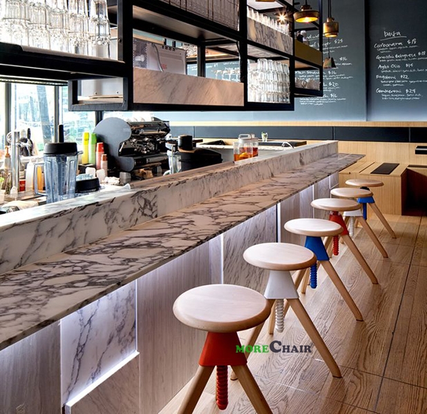 Lựa chọn ghế quầy bar đẹp